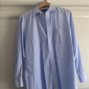 Saks Fifth Avenue blue button down size 32/33